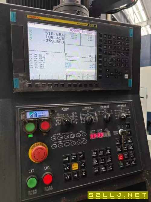 新到一台台泽3018数控龙门发那科MF