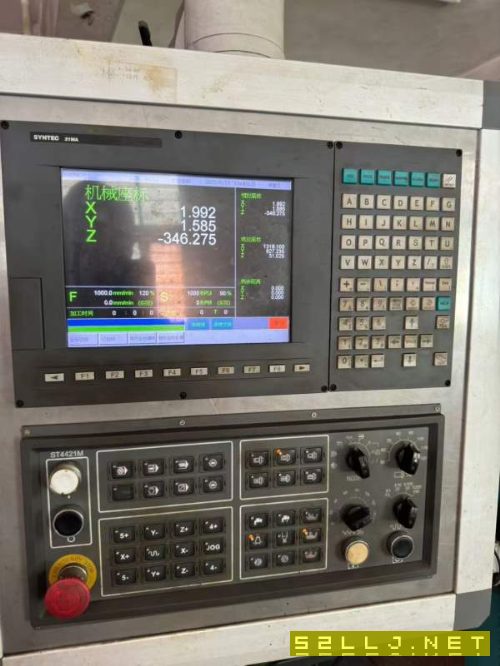 新定台湾大畏2015龙门加工中心,BT50主轴,工作台1.4.