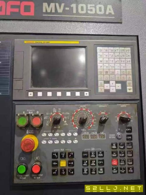 2019年台湾高峰1050A加工中心，三轴线规BT40刀柄，主.