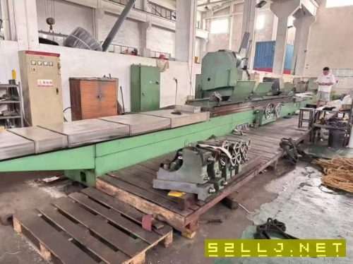 在位出售上海1363/4米外圆磨床，附件齐全，可精磨，喜.