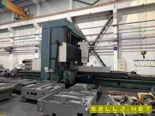 刚买北京一机数控龙门铣床工作台1.6x5米，门宽2米，门.