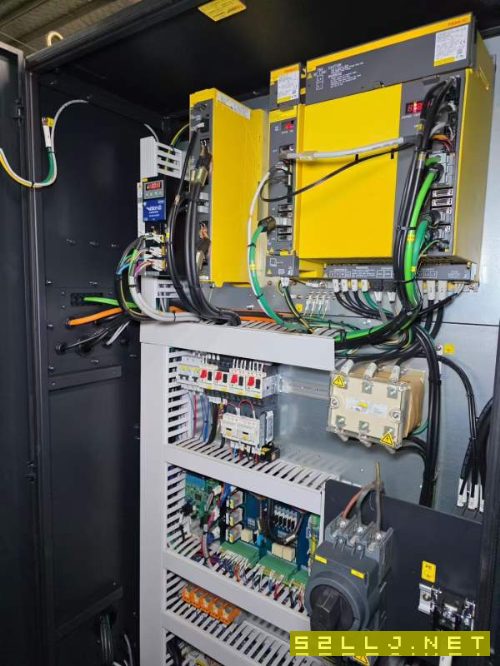 韩国原装斗山2100Ly车铣复合,带Y轴,8寸卡盘,过棒料.