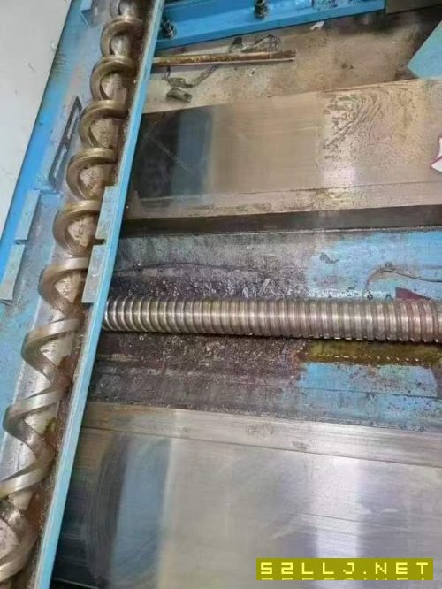 台湾远东数控镗铣床BMC-135,远东130,BT50主轴带齿轮.