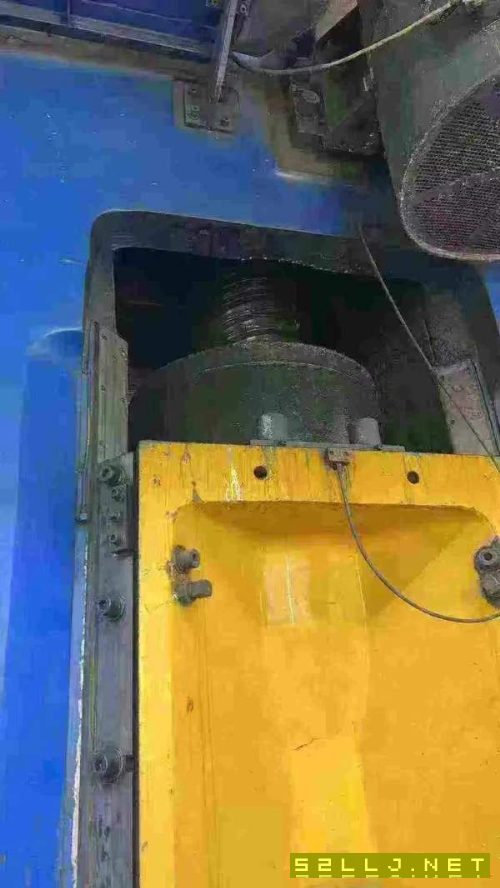 1600吨电动螺旋压力机,工期将至,优惠处理,