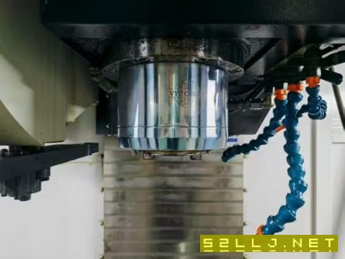 格勒玛850加工中心,带四轴,需要的联系