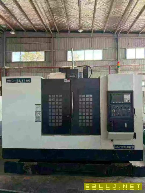 仕兴鸿1160加工中心,2016年出厂,法纳克MD系统,BT40.