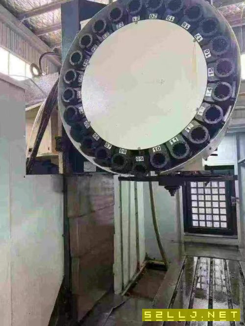仕兴鸿1160加工中心,2016年出厂,法纳克MD系统,BT40.