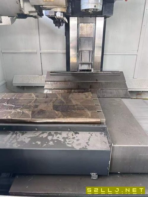 台湾友佳FV-800A立式加工中心一台、32A一台、两线一硬.