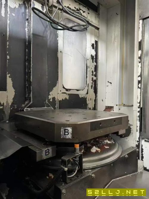 台湾高峰500卧加，大功率电主轴BT50，1万转。三轴线轨.