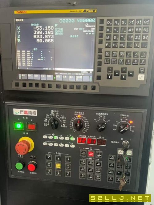 巨高800单工位卧加三轴滚柱线轨工作台800/800,主轴BT.