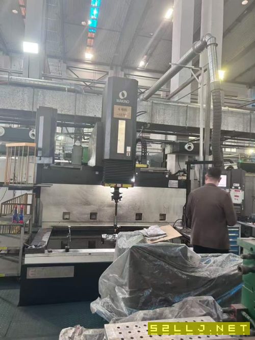 在位出售日本牧野157火花机一台、在位安装使用中、三.