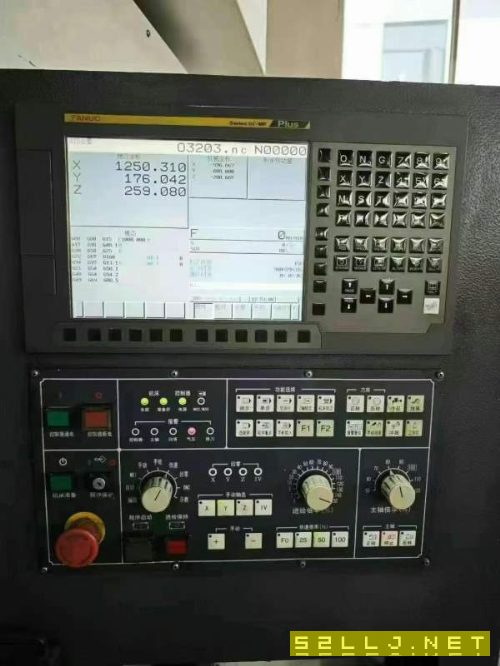 刚刚拿下一台南通机床厂产2015数控龙门、工作台2/1.25.