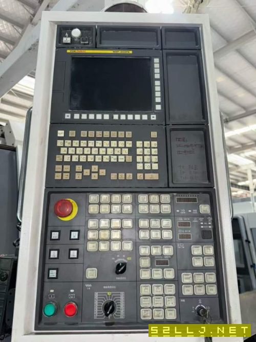 2019年永进TV-2110B加工中心行程:21001020762BT50,直.