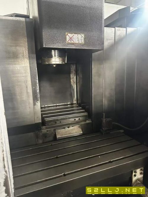 马扎克VTC-200BN工作台行程:510x1460mmX轴行程:1120.