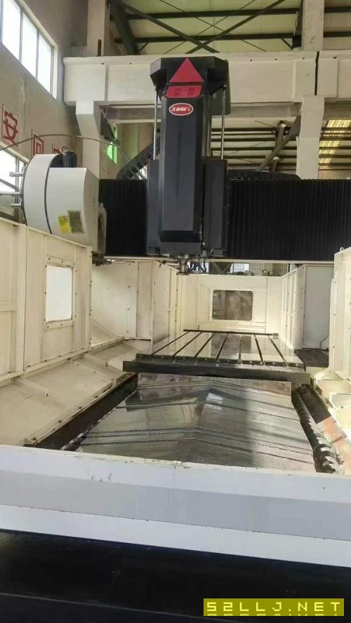 精品乔峰3218龙门加工中心，22年设备，工作台3米1.5米.