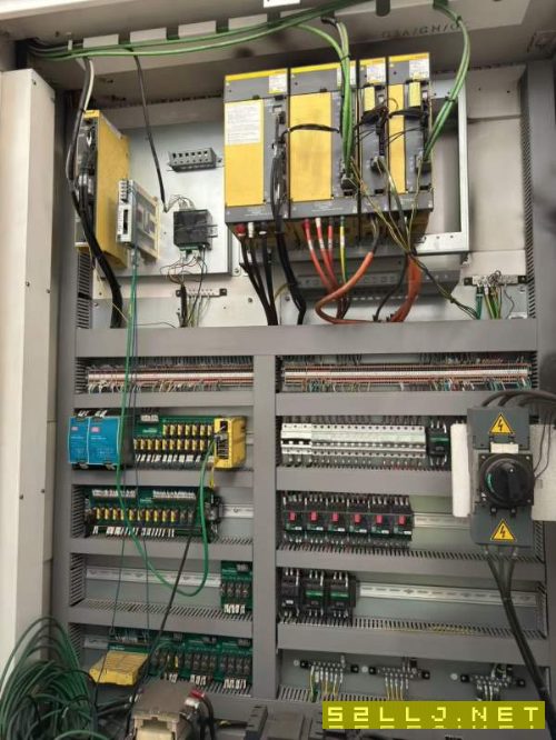 刚刚买下2023年8月德扬6547龙门加工中心