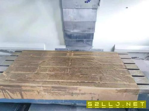 同款2台，台湾丽伟V-50L立加，BT40大主轴直径190，主.