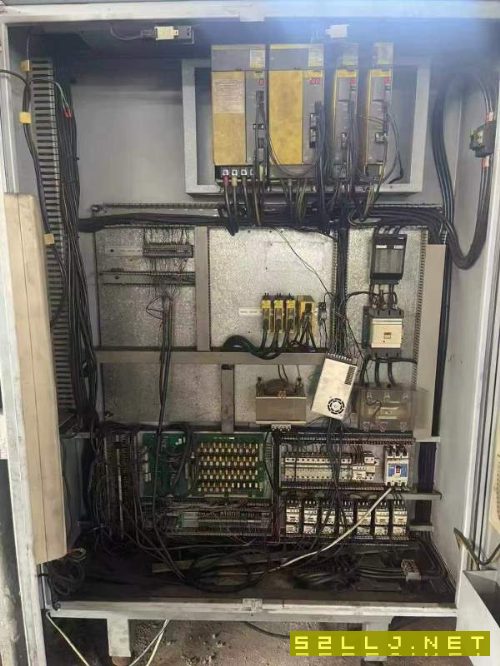 在位出售4米台湾高明数控龙门、发那科18i-MB系统、三.