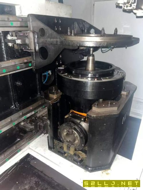 广东在位买下一台国盛6038龙门加工中心一台。