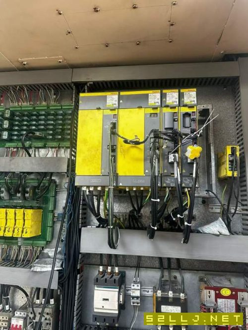 大立500双工作台卧加,三轴硬轨,齿轮头,带光栅尺,.