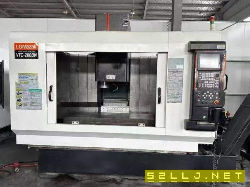 马扎克立式加工中心VTC-200BN行程:1120510510mm工作台.