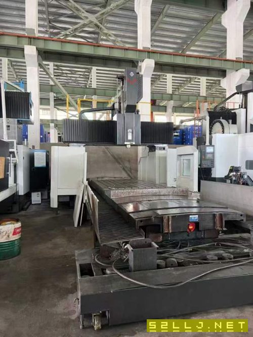 宁波海天2840数控龙门，工作台2000/4000mm，门宽2800m.