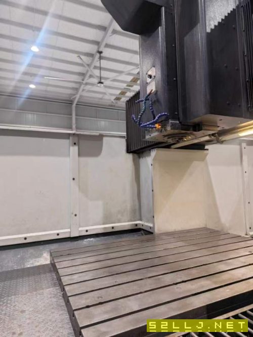 仓库新到一台海天重型2016数控龙门,a法电机驱动品牌:.