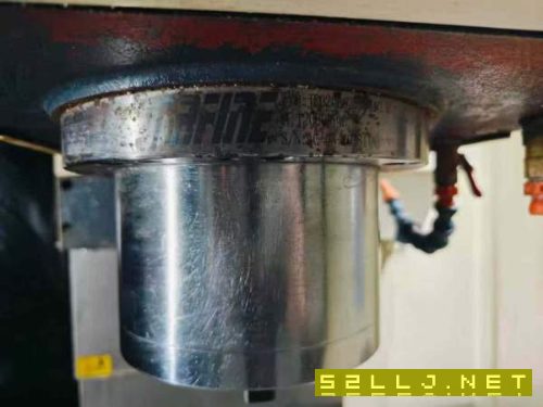 乔峰1160加工中心三菱M80系统，BBT40主轴直连12000转.