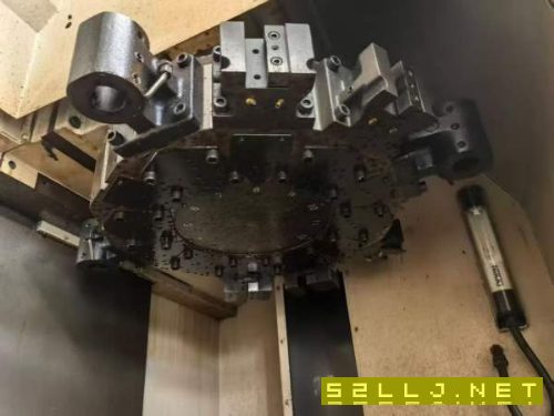 日本大畏100R立式车铣复合原装进口,带铣的功能,年限.