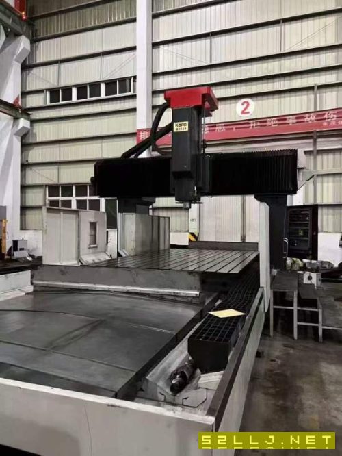 台湾高峰5131数控龙门,工作台5米2.9米,三轴行程XYZ.