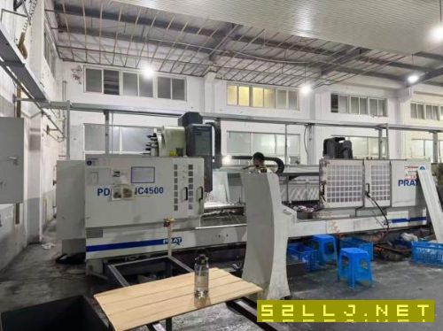 在位准新同款2台重型普拉迪4500型材加工中心,法那克m.