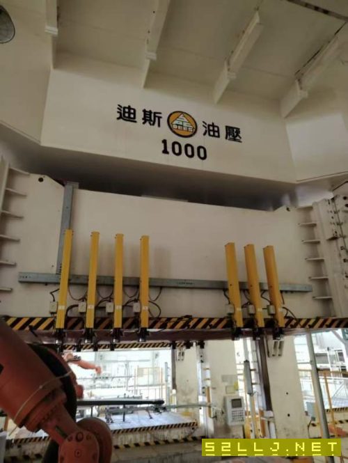 台湾迪斯液压机线,两条:1,24003台1000吨1600吨,其.