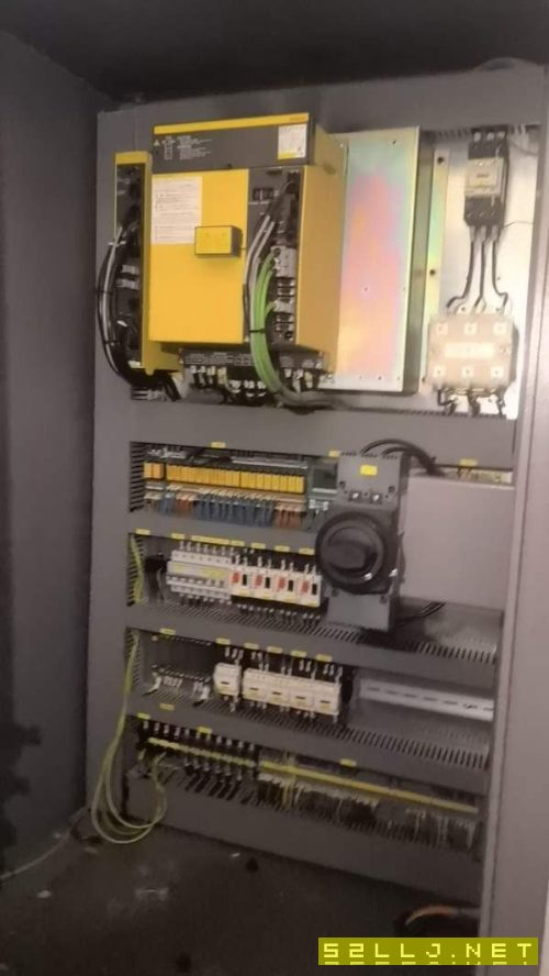 精品新诺1160立加,BT50主轴,机械臂,发那科系统MFpl.