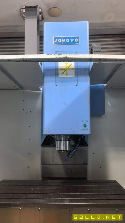 刚刚到货9成新斯可源1380数控铣床一台,两线一硬轨道.