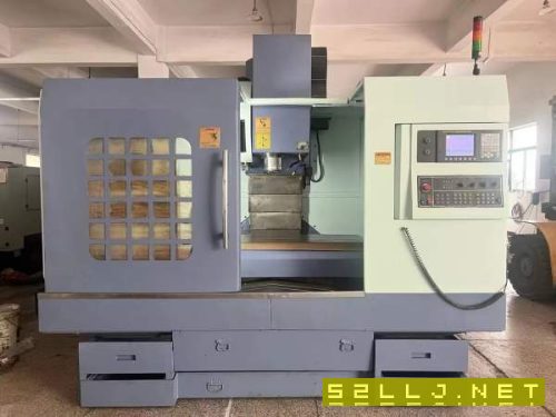 台湾凯博1100加工中心，发那科MD系统，两线一硬轨道，.