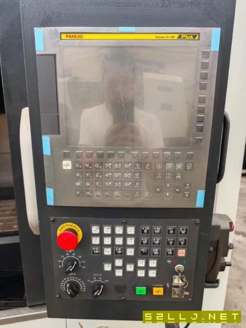 仓库现货,多台850加工中心,需要联系。