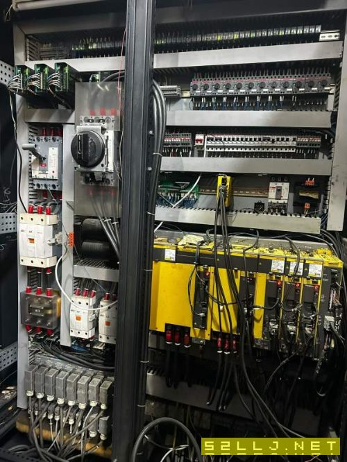 沈阳800双工位卧加,正T床身,2018年出厂,法纳克MF系.