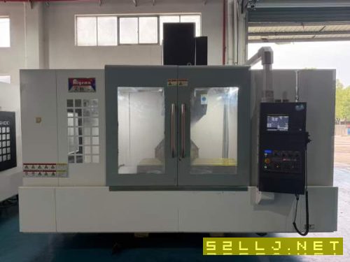 艾格玛1270数控铣床发那科MF-PIUS系统，BT50主轴6000.