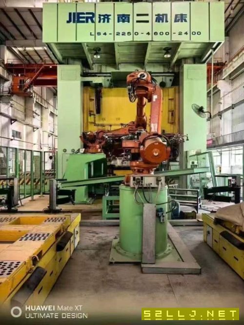 济南产，闭式四点全新机，安装未用，5250吨2250-1000-.