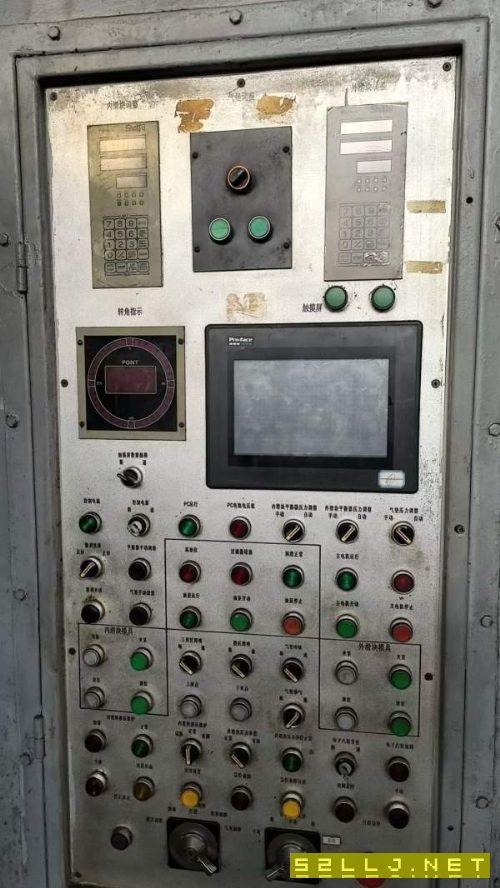 济南二机,四点压力机:LD41300/700,台面4.6/2.5米。.