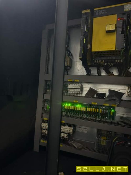 2022年华集1580加工中心，发那科mfplus系统，两线一硬.