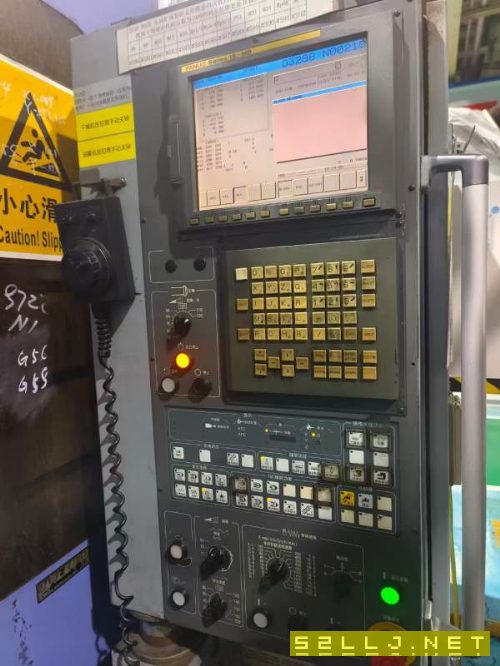 日本三菱800卧式加工中心DH80工作台:800800mmX/Y/Z行.