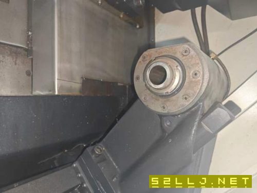 2016年威亚200c数控车床,8寸卡盘,12工位刀塔,线轨.