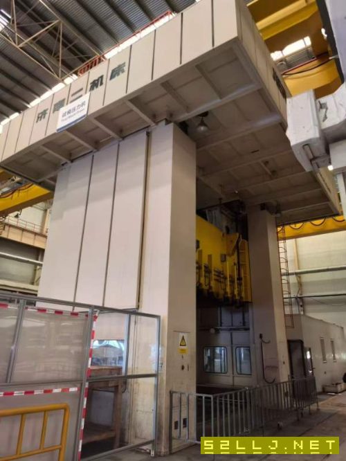 济南二机2000吨四点多连杆压力机,台面2.5米/5米,前.