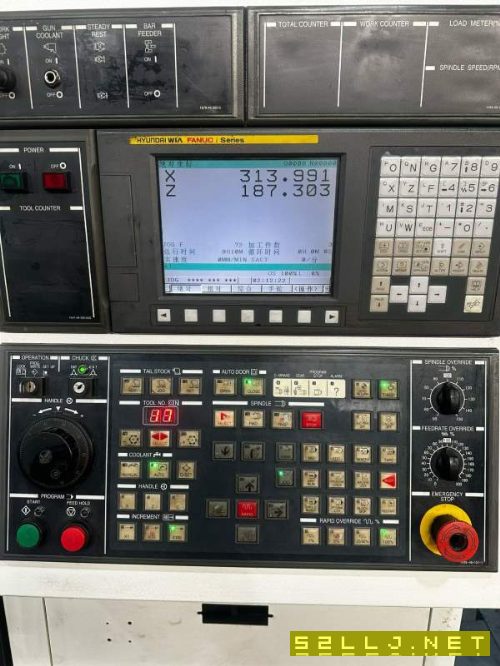 威亚E200C数控车床,2016年出厂,8寸卡盘,12工位私服.