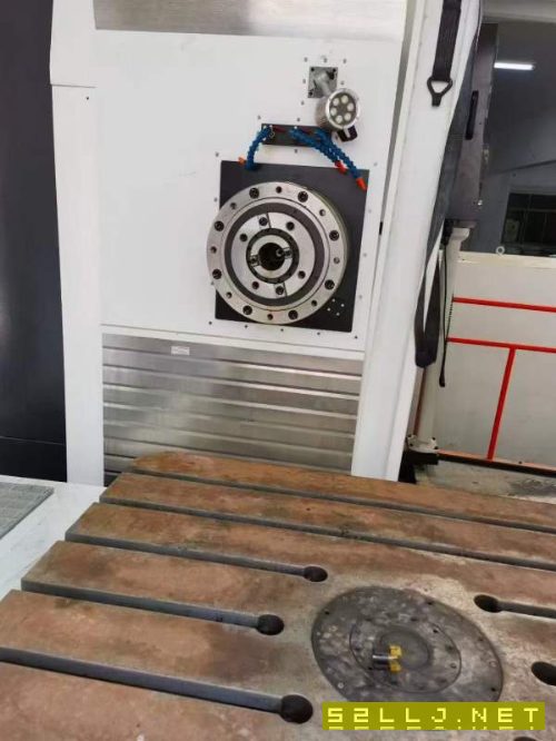 刚刚拿下一台(全新未用)纽威110H数控镗铣床、三轴硬.