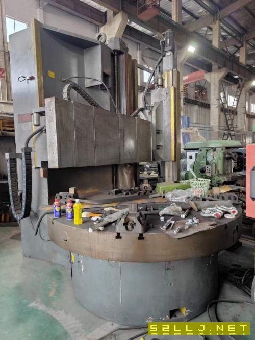 2023年齐二集团CK5126数控立车,直径2.6米,高度1.4米.