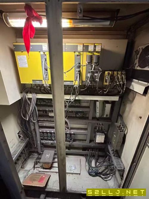 刚刚买下重型海天4033龙门加工中心工作台4X2.5门宽3.3.