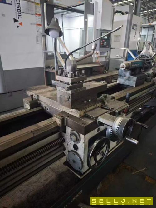 大连6150/3000普车一台，安装少用