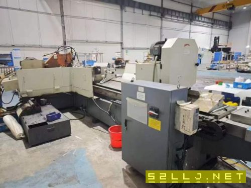 在位出售上海机床床产1350/3000外员磨床一台、设备少.